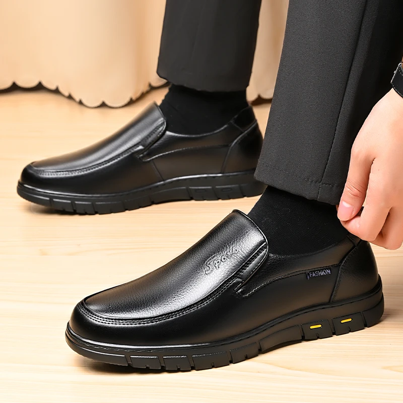 High Quality Leather Men Casua - Men Shoes Louboutin ulasan dan harga